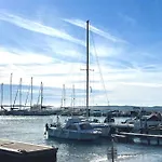 Salins Riviera アパート